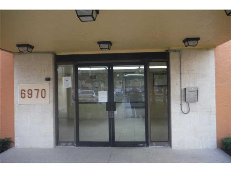 Primary Photo - 6970 NW 186th St