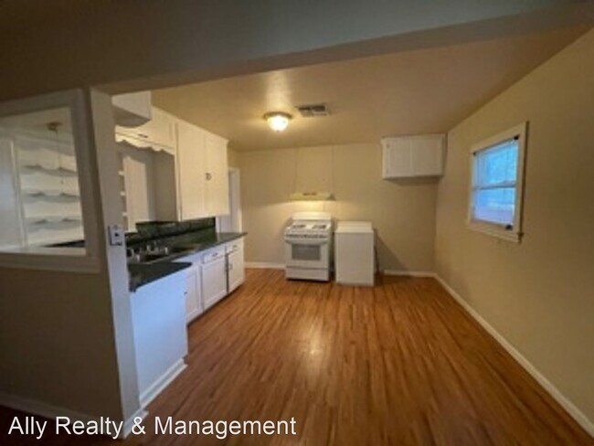 Building Photo - 3 br, 1 bath House - 507 Fenfield Av