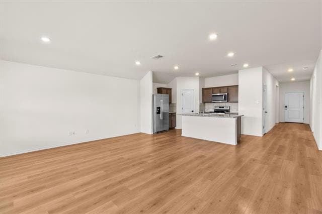 Building Photo - 936 Alton Dr