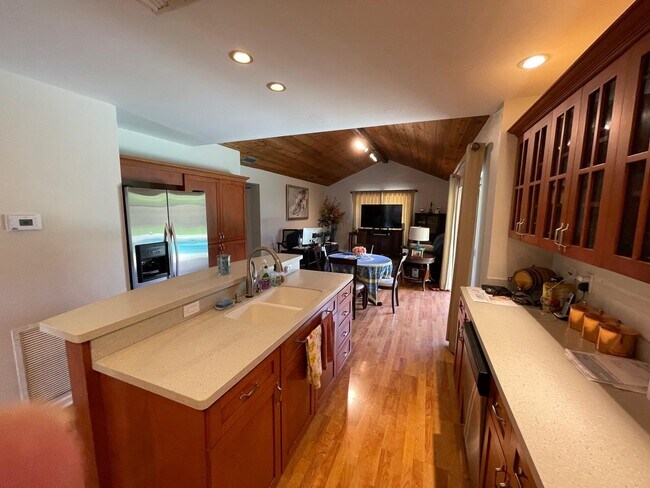 Foto del edificio - 3306 NW 28th Terrace
