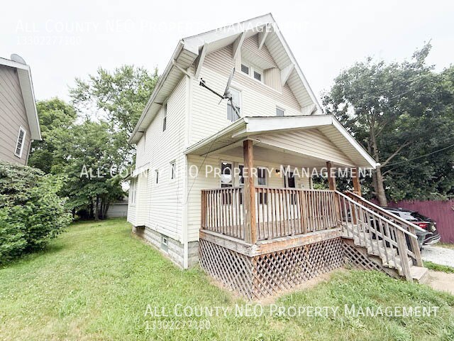 Building Photo - 1114 Herberich Ave