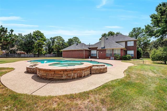 Foto del edificio - 306 Canyon Lake Dr