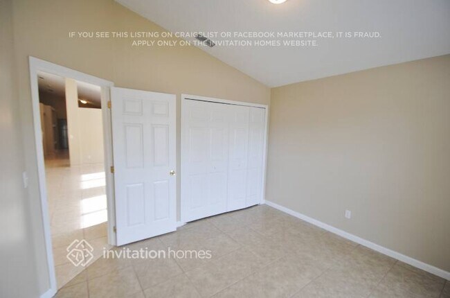 Foto del edificio - 2802 Wilshire Rd