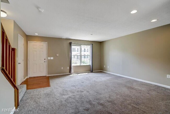Building Photo - 6512 Nottinghill Trail Dr