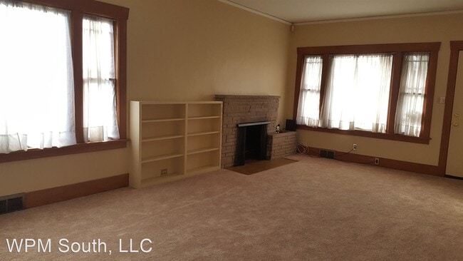 Building Photo - 2 br, 1 bath House - 124 I Street SE