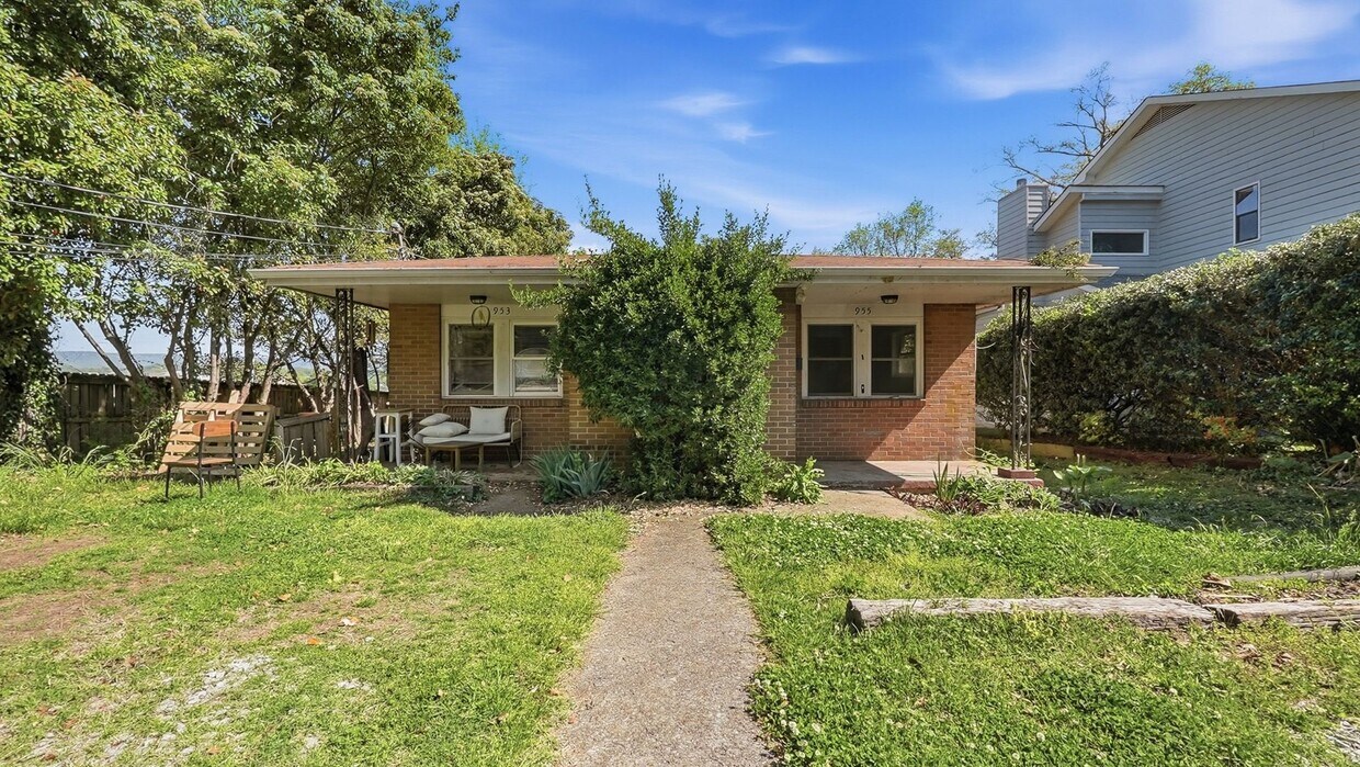 Great 2 bedroom close to UTC! - Great 2 bedroom close to UTC!