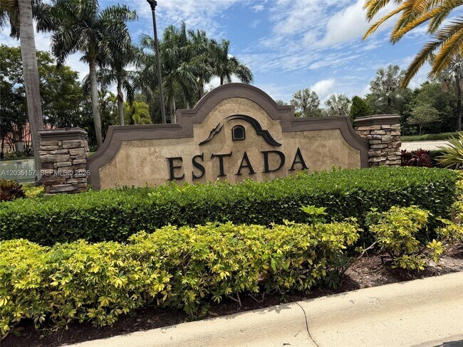 Foto del edificio - 8711 NW 41st St