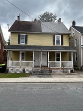 Building Photo - 127 N 1st St