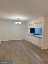 Building Photo - 1505 Waters Edge Dr