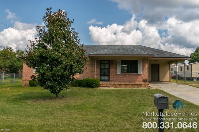 Building Photo - 3 br, 1 bath House - 325 Washington Dr