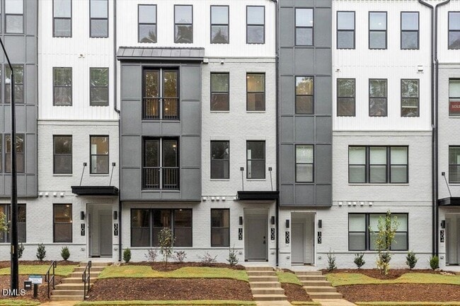 Foto del edificio - 509 Kildaire Farm Rd