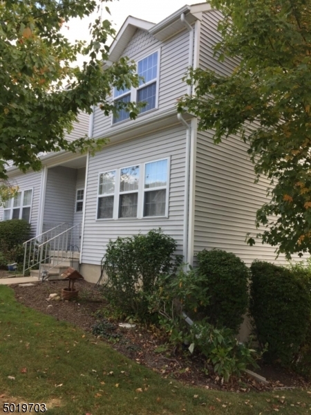 Building Photo - 254 Harvard Dr