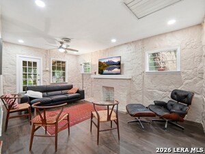 Foto del edificio - 19214 Grey Forest Dr