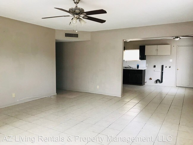 Foto del edificio - 3 br, 2 bath House - 2125 Club Avenue