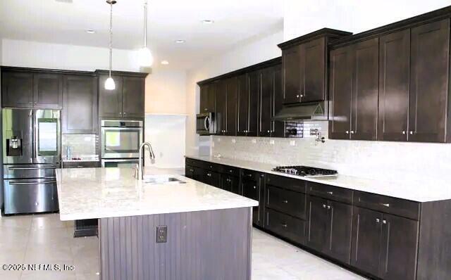 Building Photo - 551 Glenneyre Cir