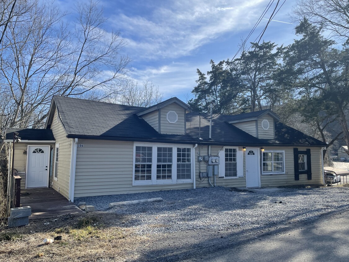 Primary Photo - 106 Mountain View Dr