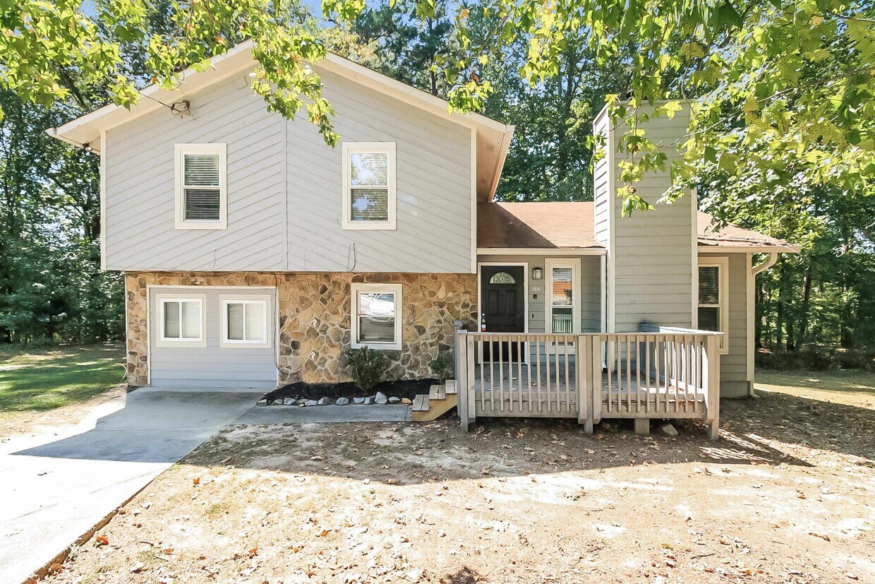 Foto principal - 400 Doe Ct