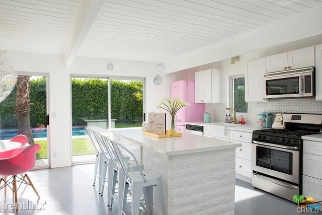 Foto del edificio - 3 br, 2 bath House - 483 E Francis Dr