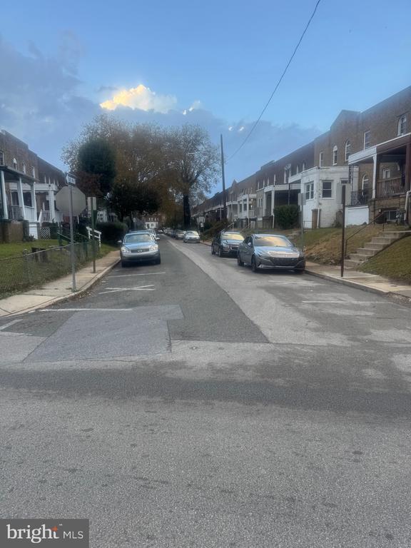 Foto principal - 7124 Clinton Rd