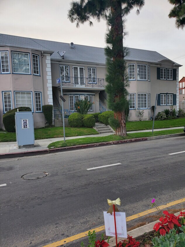 Front View - 4145 Degnan Blvd