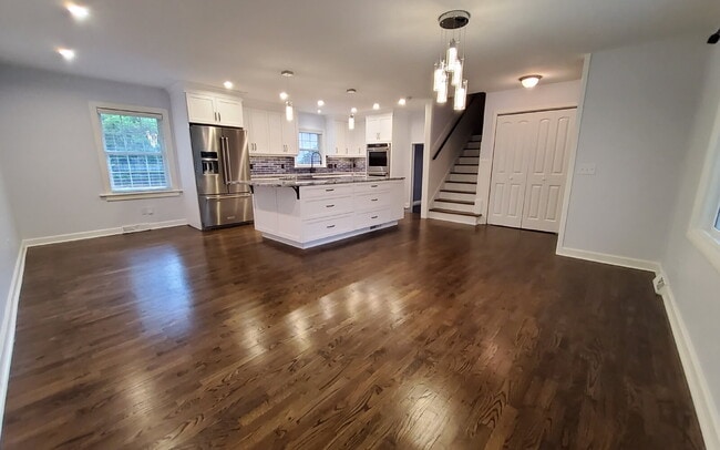 Photo - "Charming 3-Bed Oasis with Granite Touches & Cozy Fireplace on Spartan Road!" Apartment