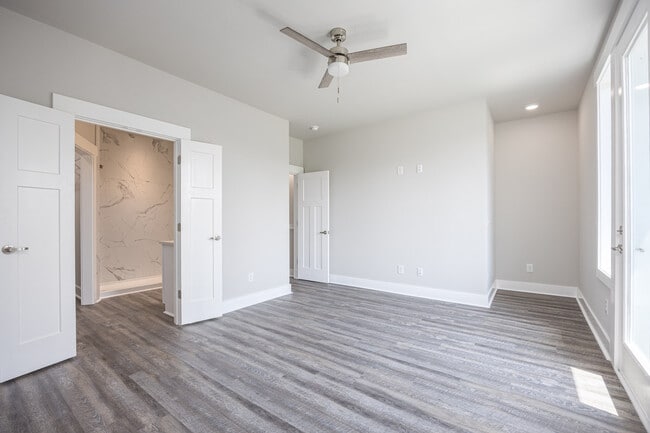Building Photo - 1313 Nashboro Blvd