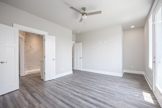 Foto del edificio - 1313 Nashboro Blvd