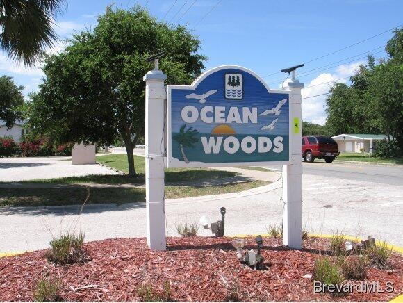 Foto del edificio - 8718 Bay Ct