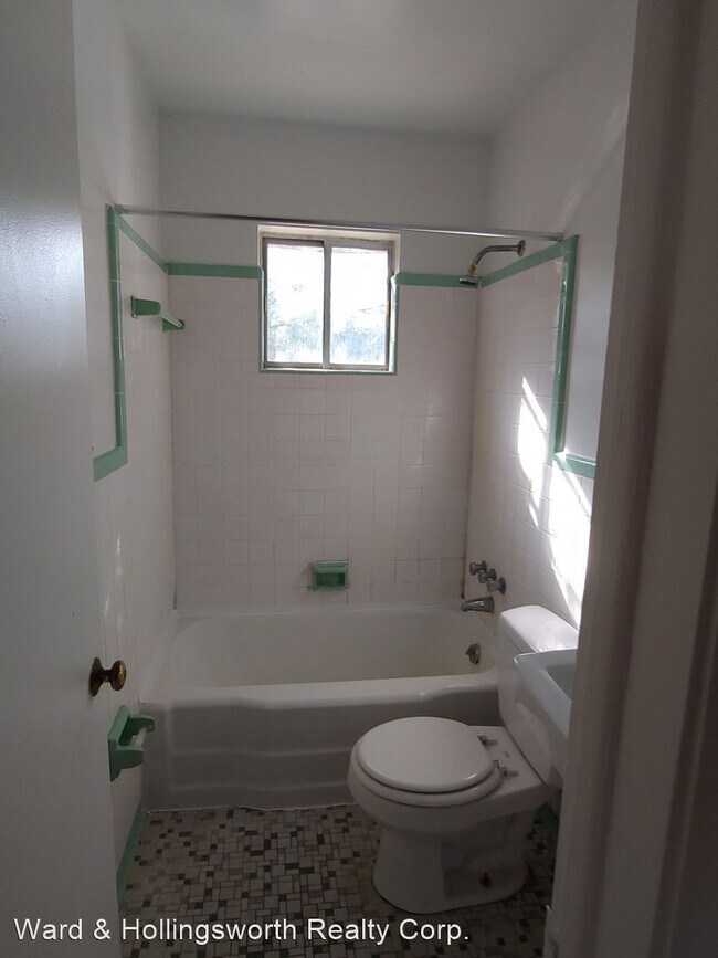 Building Photo - 2 br, 1 bath House - 1243 Bells Road