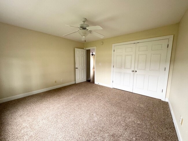 Building Photo - 200 Pleasant Dr