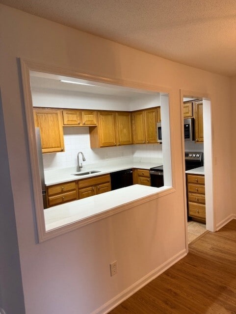 Foto del edificio - 900 Mix Ave