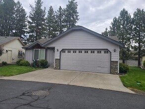 Building Photo - 638 N Tam Rim Dr