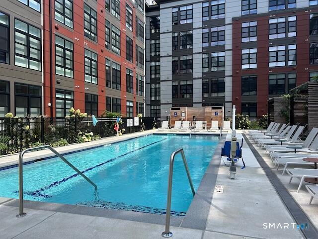 Foto del edificio - 711 Summer St