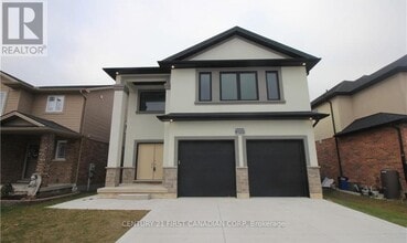 Building Photo - 2910 Biddulph Street