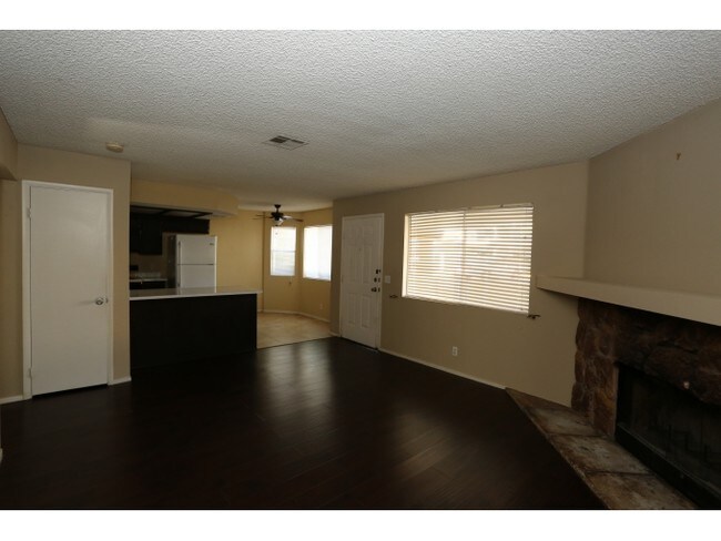 Building Photo - 1400 Cinder Rock Dr