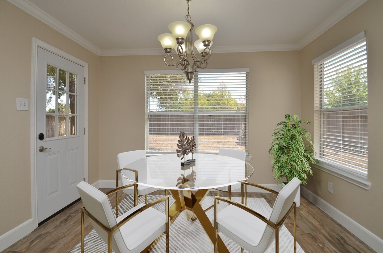 Foto principal - 3210 Sunny Meadows Ln