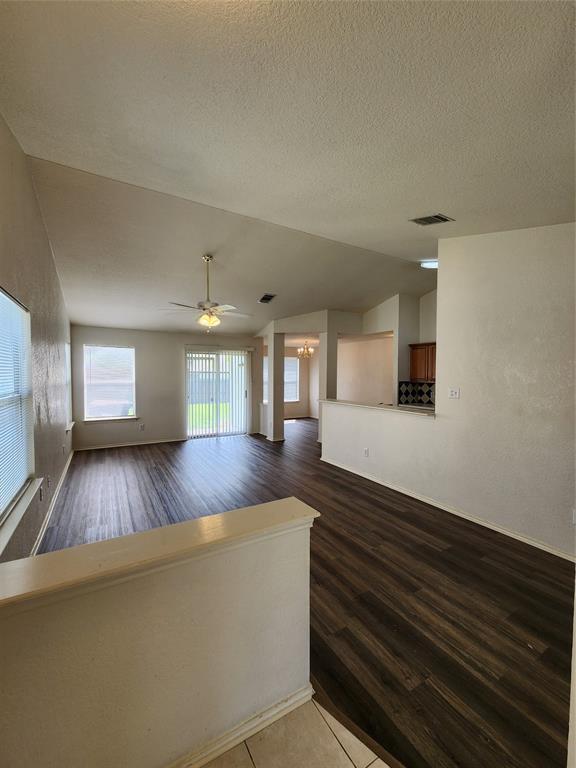 Foto del edificio - 111 Prairie Springs Cove