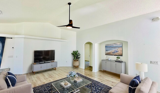 Building Photo - Relax & recharge in this Charming 3Bedroom...