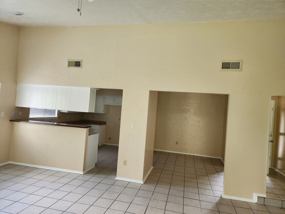 Foto del edificio - 10534 Westedge Dr