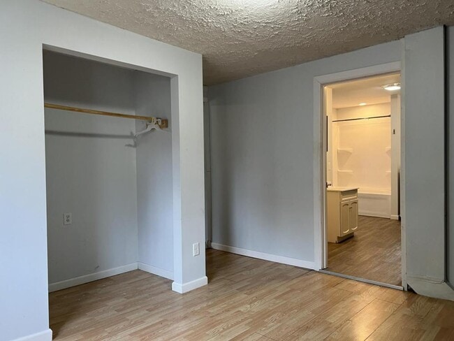 Foto del edificio - 207 W 4th St