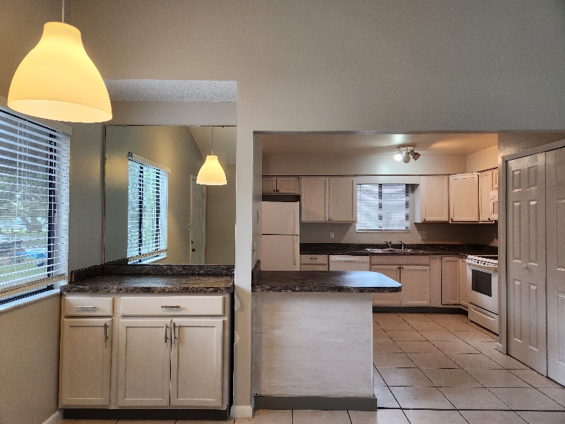 Foto principal - 1204 E 11th Ave