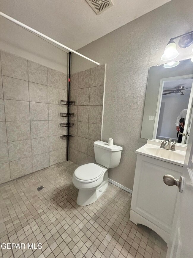 Building Photo - 10281 Valle del Mar Dr