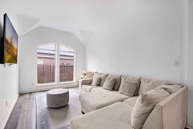 Foto del edificio - 13015 Barkley Bend Ln