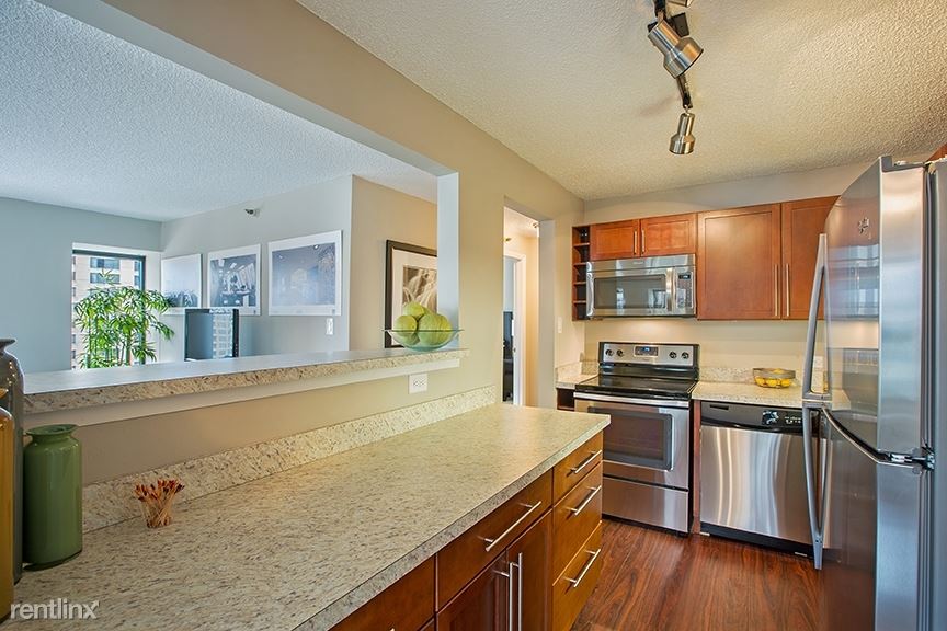 Foto principal - 401 E Ontario St