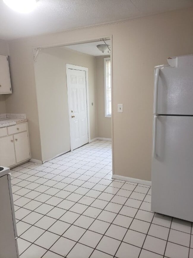 Photo - Three Bedroom Ranch in Park Circle House
