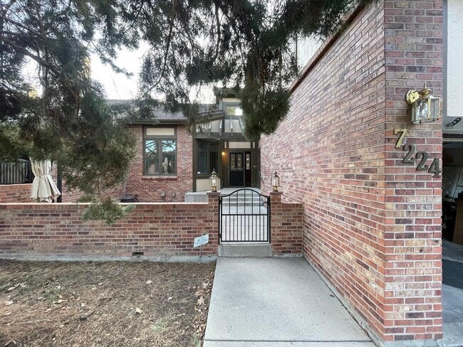 Building Photo - 7224 S Sundown Cir