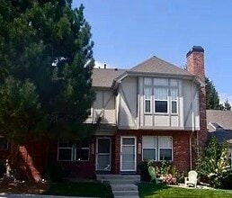 Building Photo - 3022 W 107th Pl