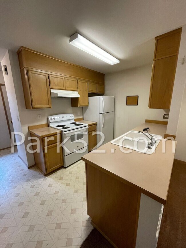 Foto del edificio - 2 Bedroom University Place Townhome