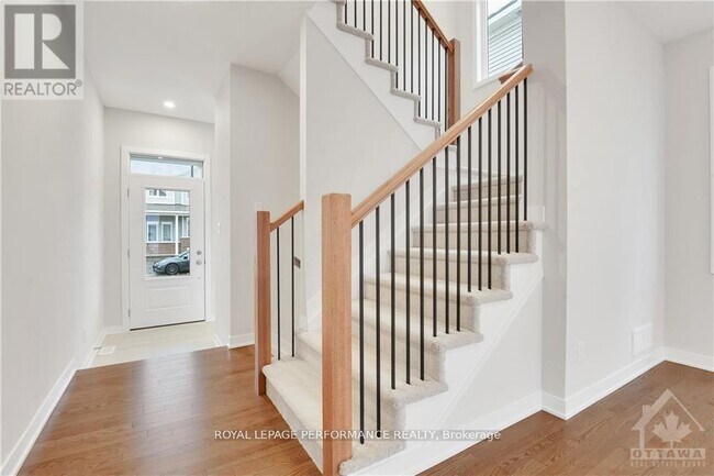 Photo du bâtiment - 108 Pizzicato St