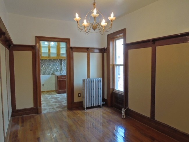 Interior Photo - 1524 Bedford Ave